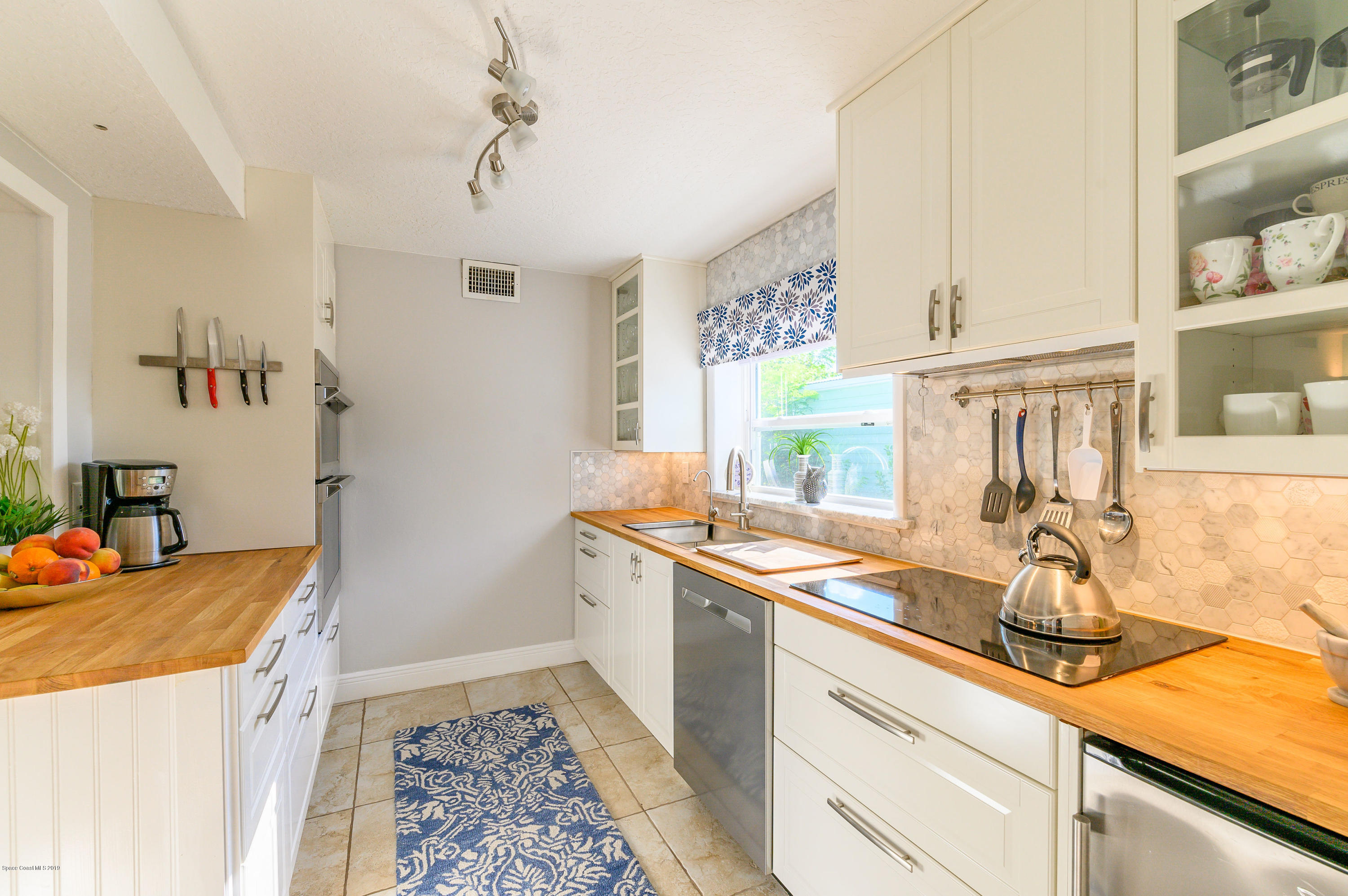 711 Unity Drive Satellite Beach, FL 32937 - Photo 15 of 53 NZ6_2171