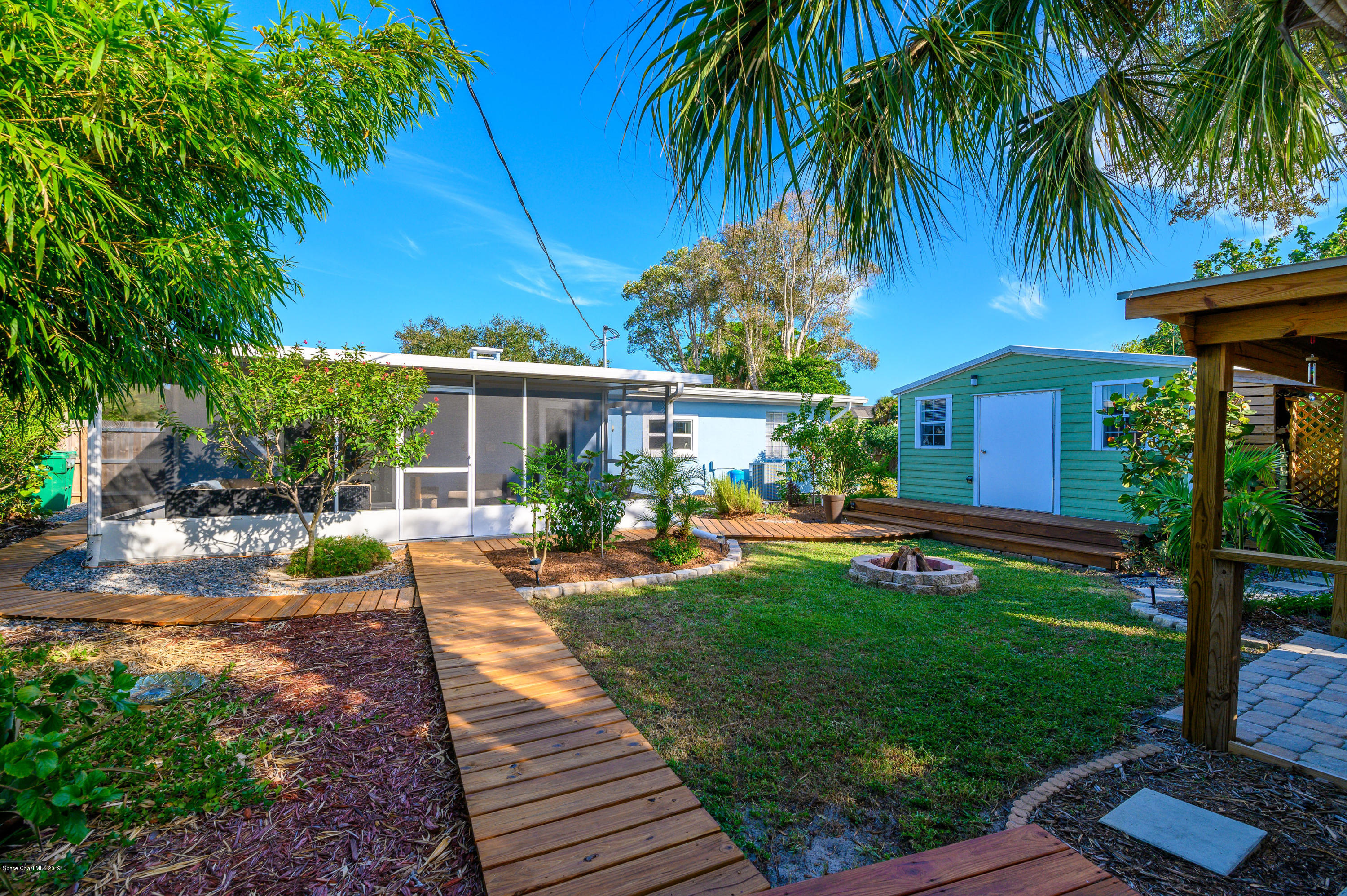711 Unity Drive Satellite Beach, FL 32937 - Photo 4 of 53 NZ6_2141