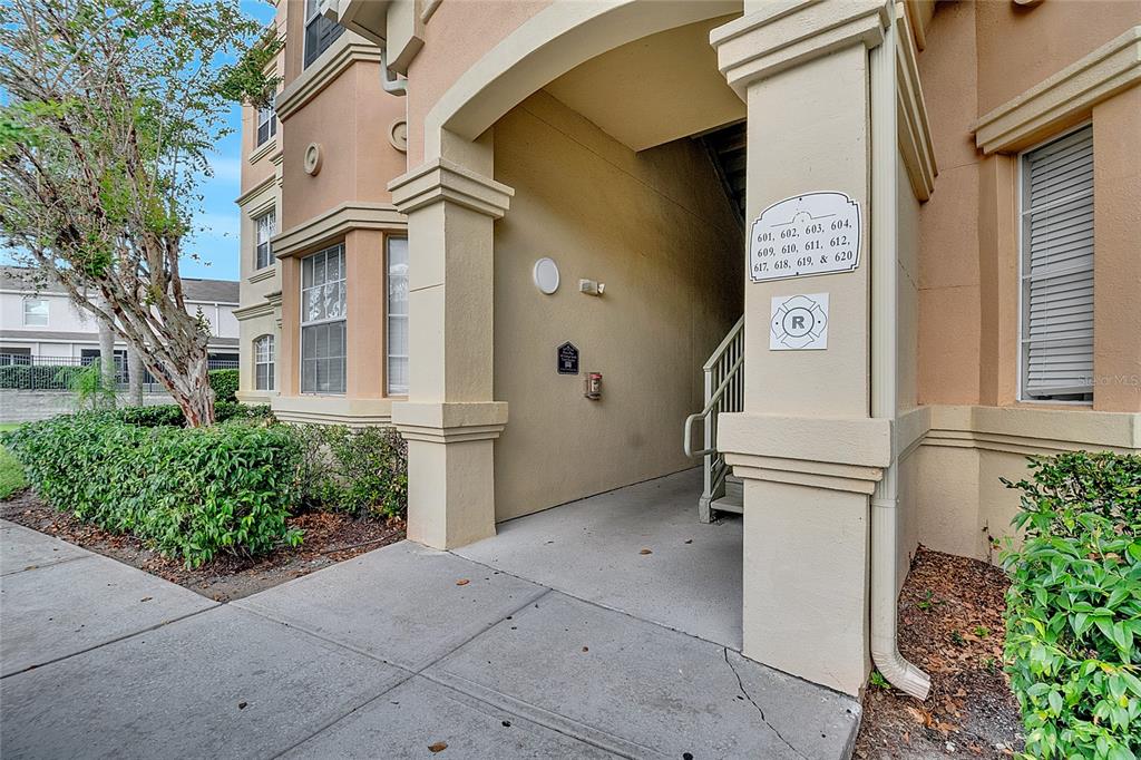 617 Terrace Ridge Circle, Unit 617 Davenport, FL 33896 - Photo 37 of 42 a view of entryway