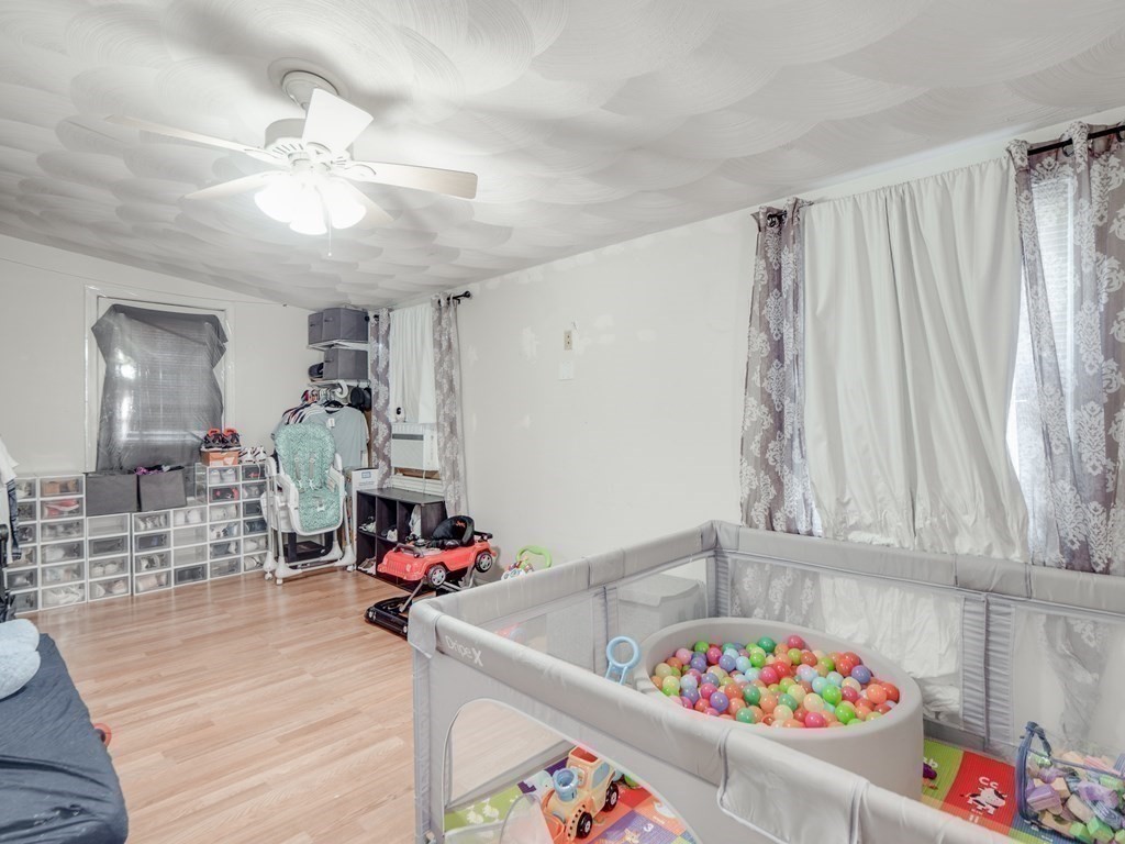 12 Hollis Road Lynn, MA 01904 - Photo 19 of 23 Gallery Image 19