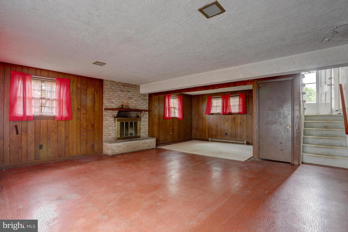1118 Nissley Road Lancaster, PA 17601 - Photo 21 of 31 Gallery Image 21