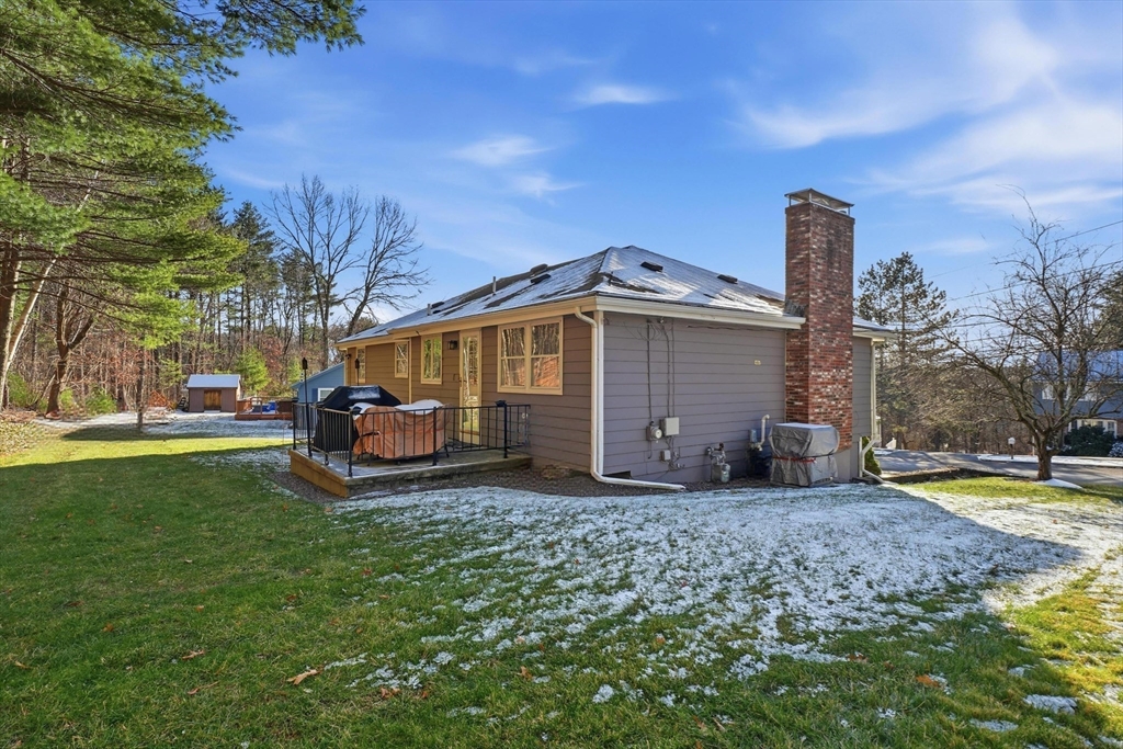 55 Ledgewood Road Framingham, MA 01701 - Photo 37 of 42