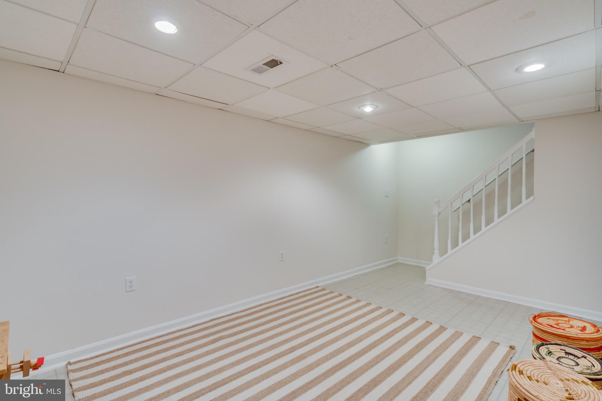 6490 Franconia Road Springfield, VA 22150 - Photo 24 of 34 a view of room