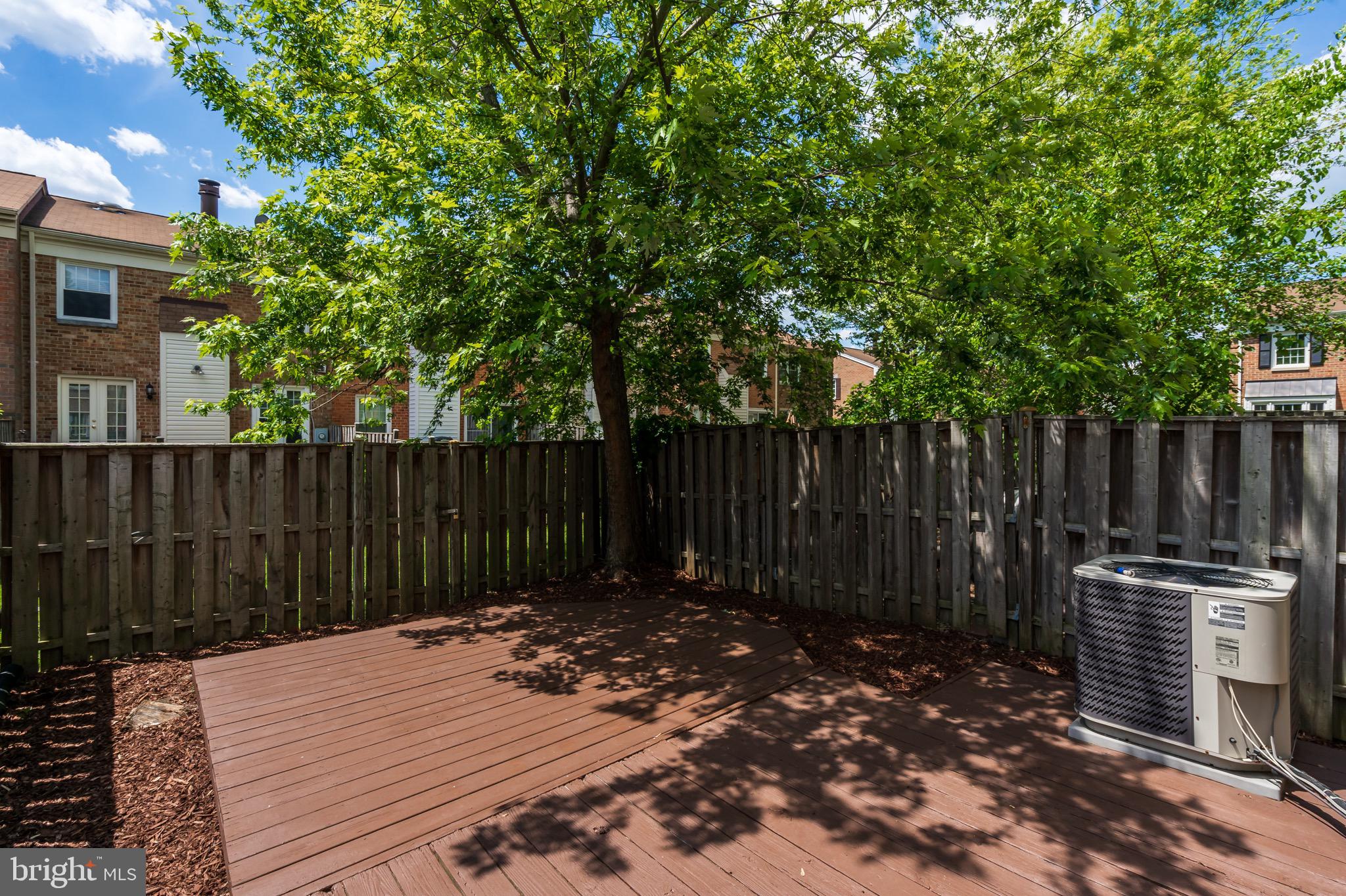 6490 Franconia Road Springfield, VA 22150 - Photo 30 of 34 a backyard of a house with barbeque oven