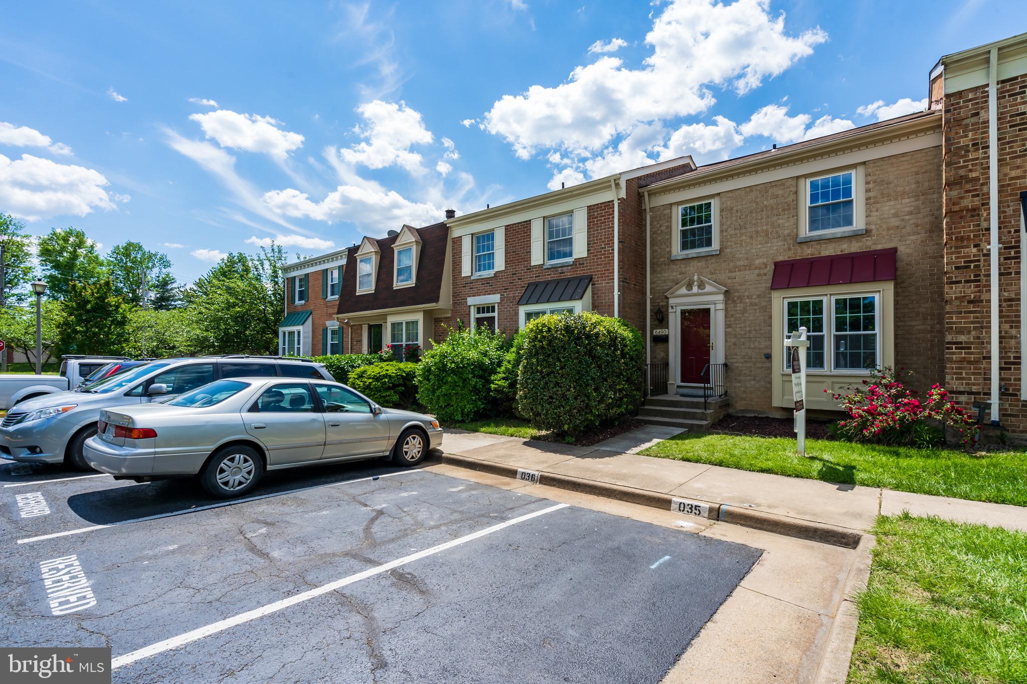 6490 Franconia Road Springfield, VA 22150 - Photo 33 of 34 a view of street with parked cars