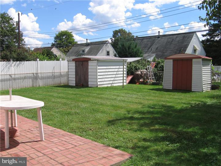 2724 Springhill Road Secane, PA 19018 - Photo 14 of 16 Gallery Image 14