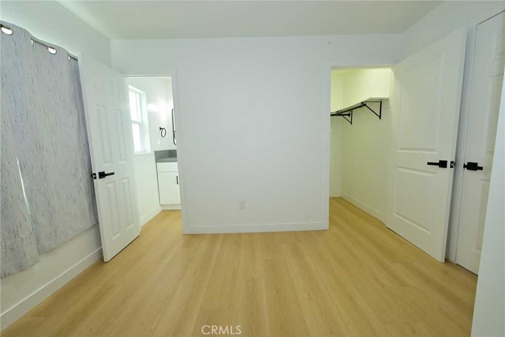 425 North Raymond Avenue Pasadena, CA 91103 - Photo 32 of 38 a view of a bathroom with a shower