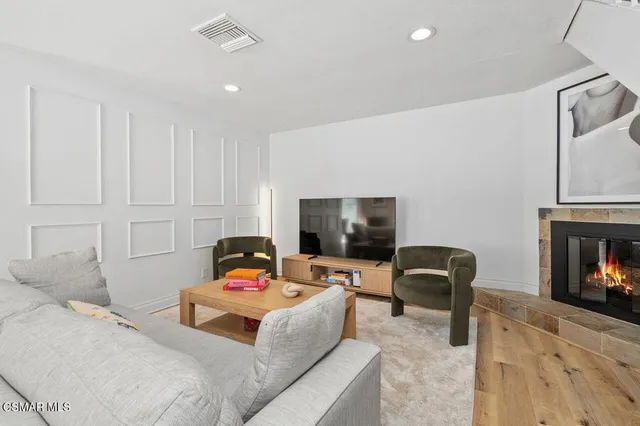 $719,000 | 3728 Summershore Lane, Westlake Village, CA 91361