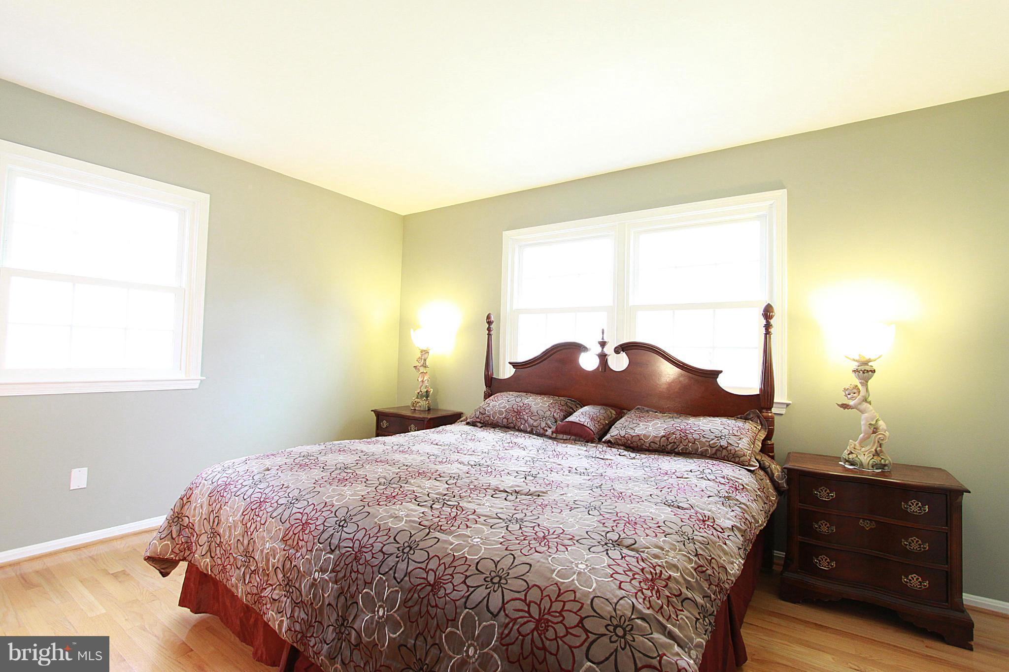 3203 Fox Mill Road Oakton, VA 22124 - Photo 15 of 27 Bedroom (Master)
