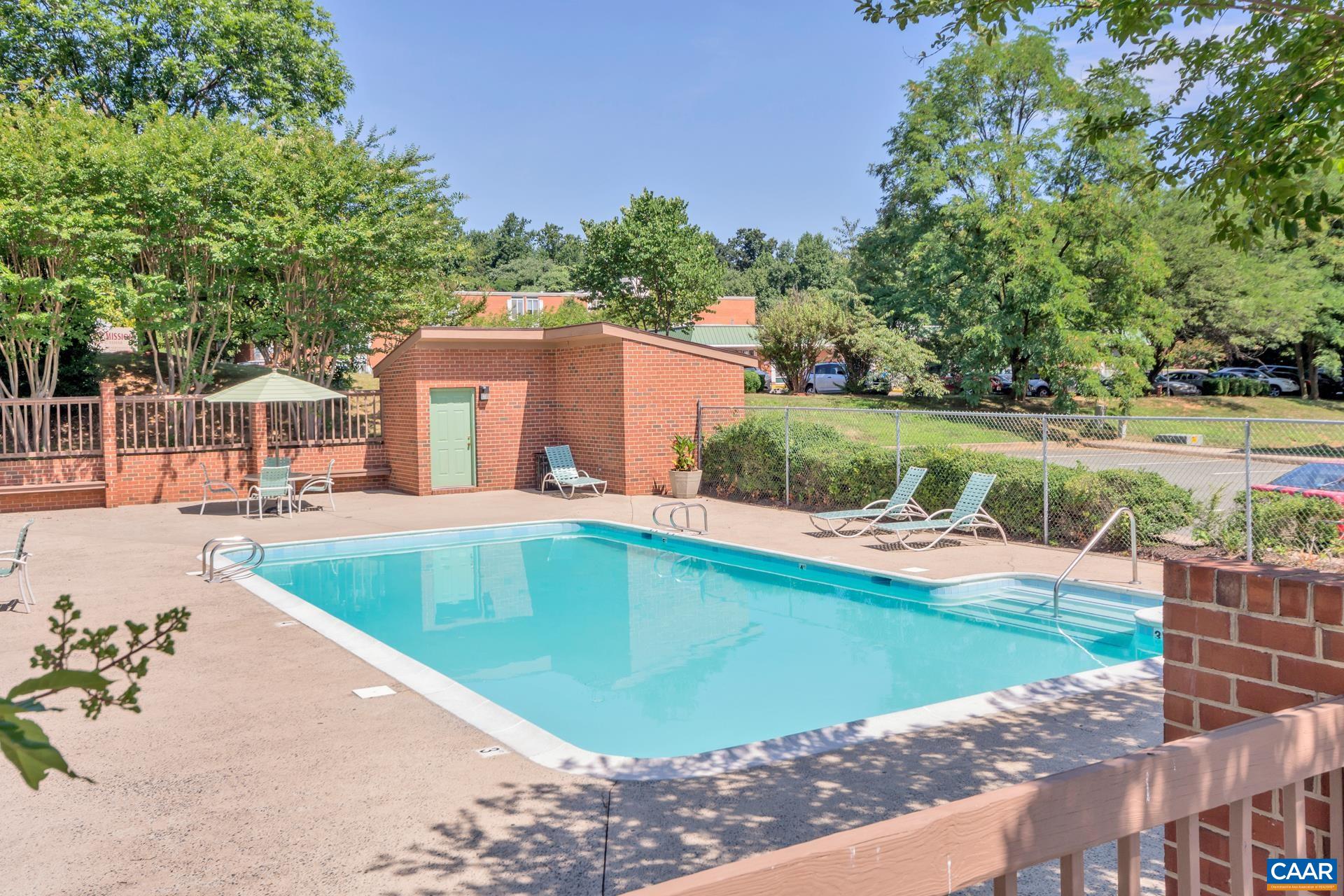 112 Turtle Creek Road, Unit 1 Charlottesville, VA 22901 - Photo 14 of 18 Gallery Image 14