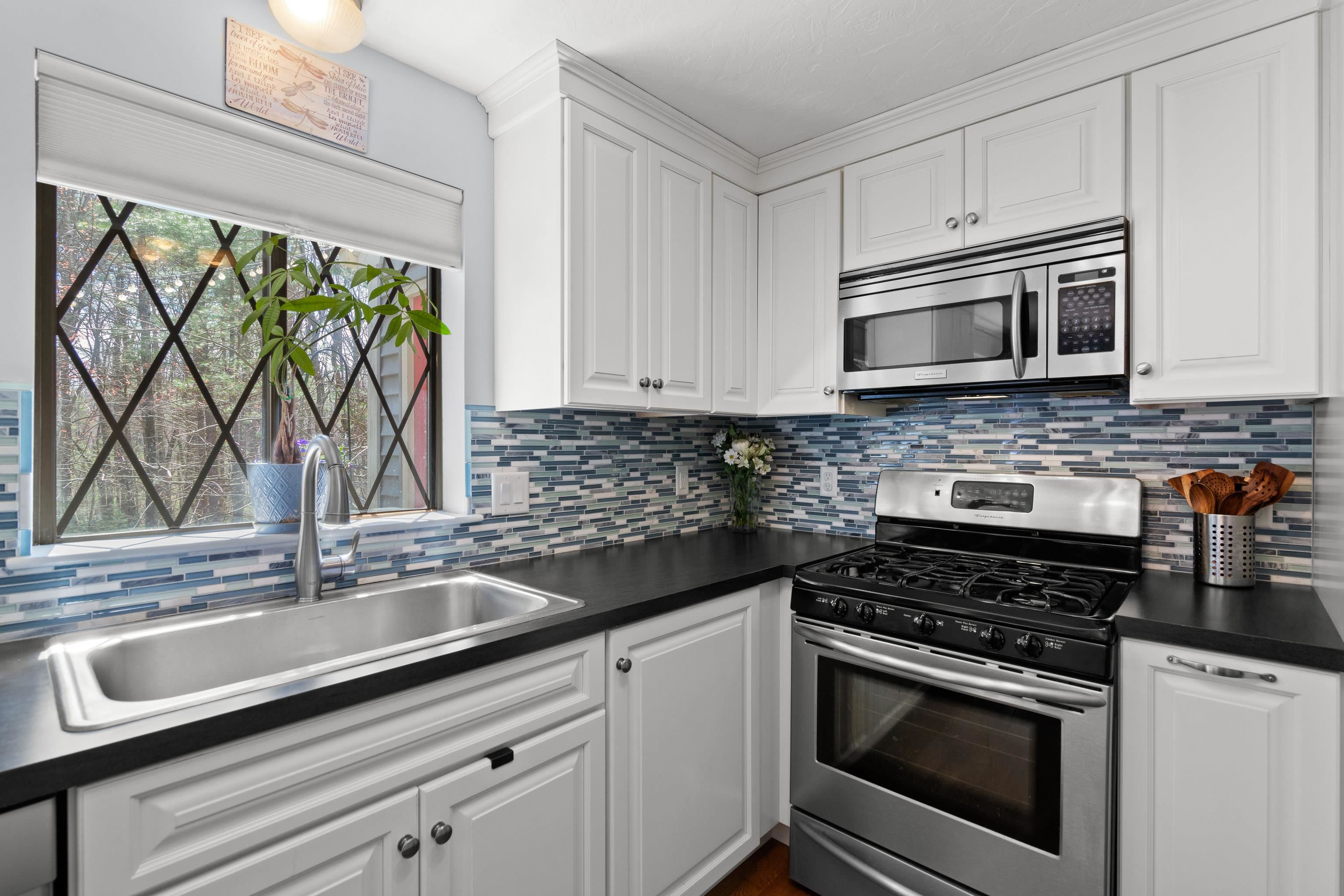 17 Plasic Road, Unit 17 Merrimack, NH 03054 - Photo 31 of 36