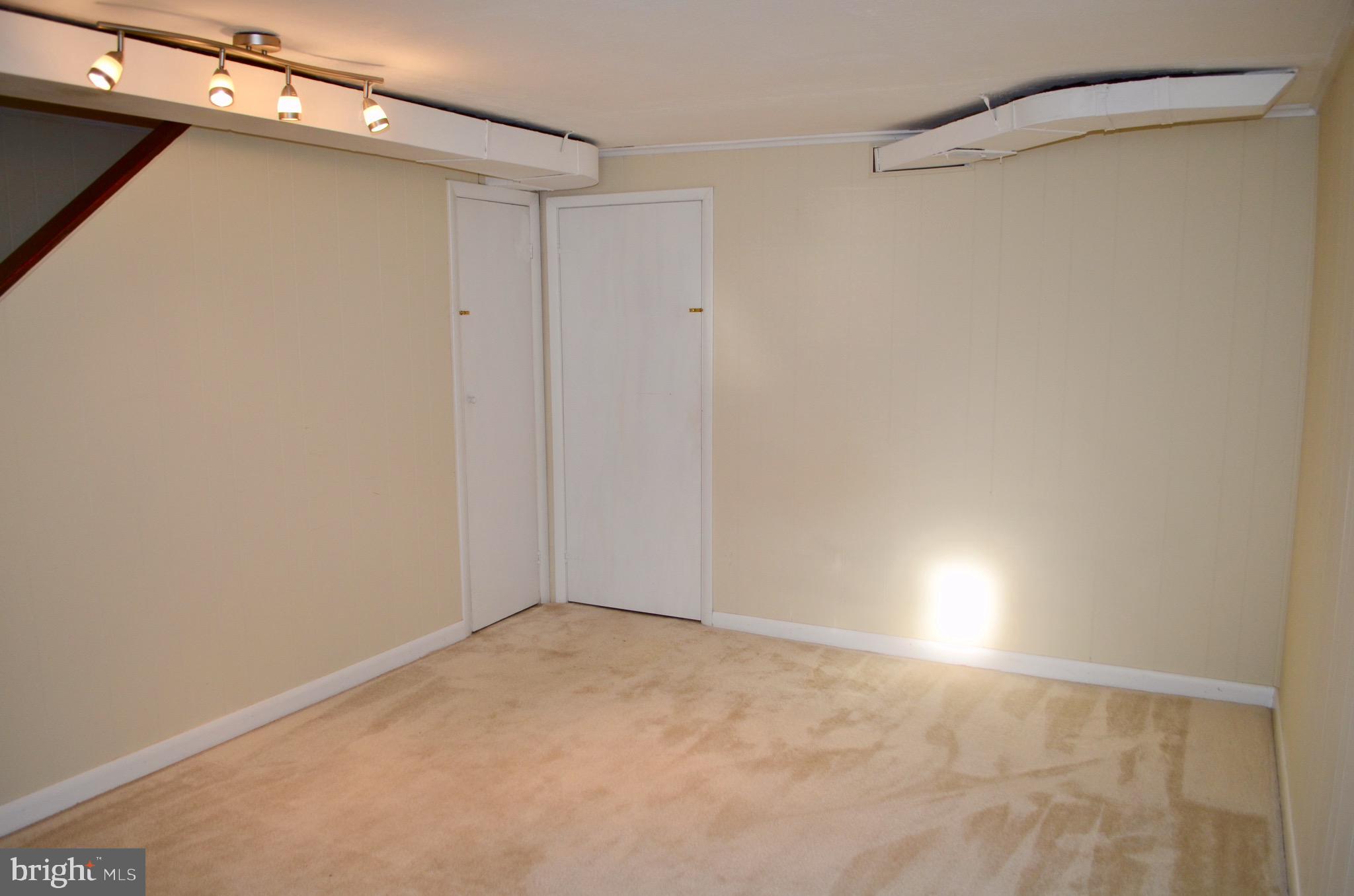 503 Sunset Road Baltimore, MD 21223 - Photo 19 of 21 Finished Basement area!
