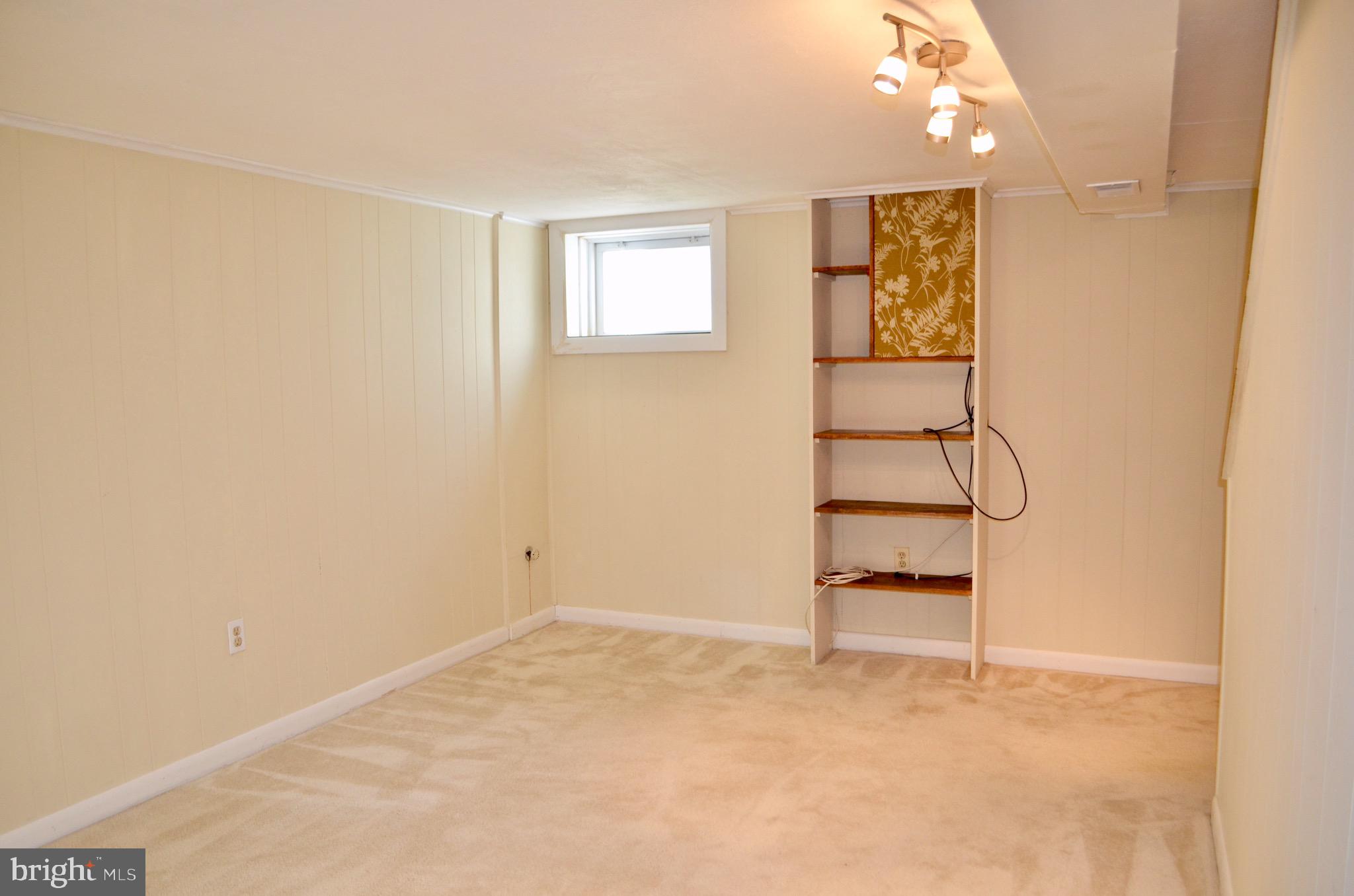 503 Sunset Road Baltimore, MD 21223 - Photo 20 of 21 Could be a Man Cave or She Cove or gaming room!