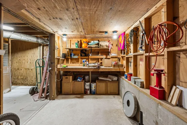 $1,277,000 | 212 East Hudson Avenue, Folly Beach, SC 29439