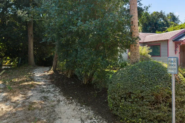 $1,277,000 | 212 East Hudson Avenue, Folly Beach, SC 29439