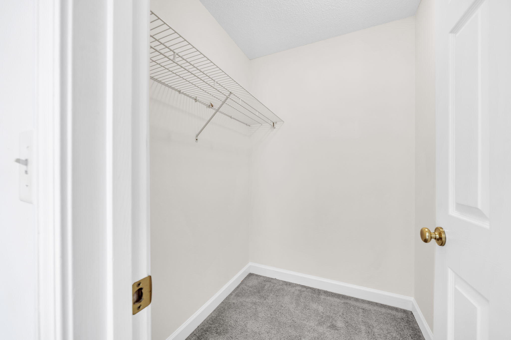 202 Gracie Lane Niceville, FL 32578 - Photo 40 of 47 a view of small space