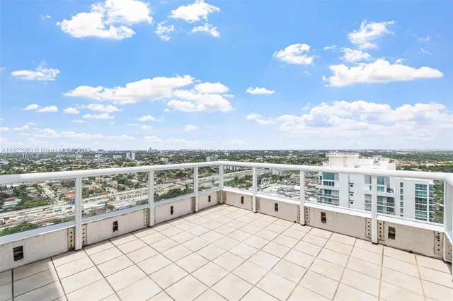 $475,000 | 1861 Northwest S River Drive, Unit PH01, Miami, FL 33125