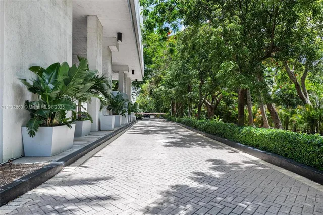 $475,000 | 1861 Northwest S River Drive, Unit PH01, Miami, FL 33125