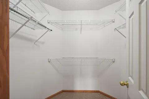 $214,900 | 8639 Quarry Ridge Lane, Unit I, Woodbury, MN 55125