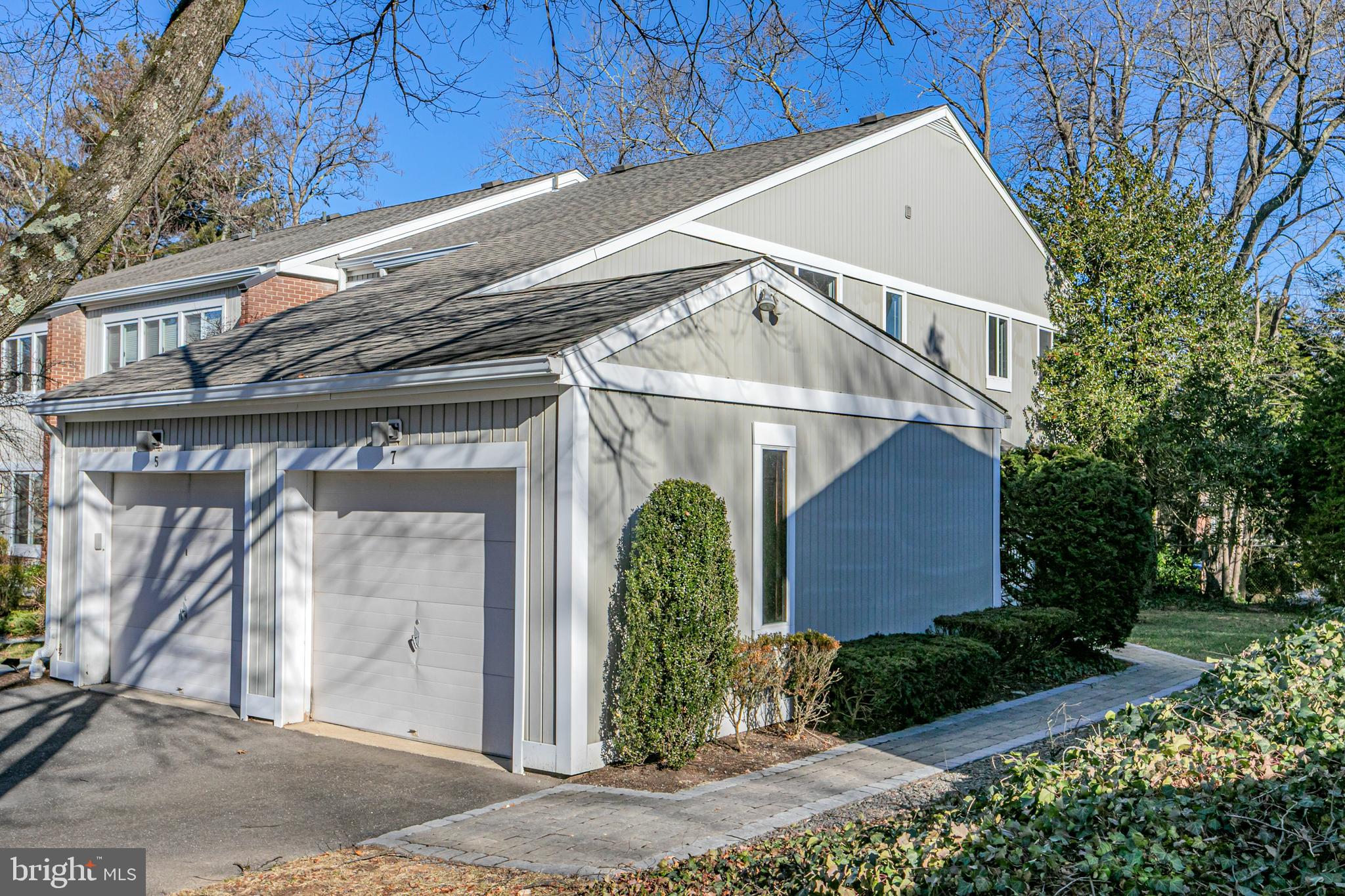 7 Gordon Way Princeton, NJ 08540 - Photo 2 of 38