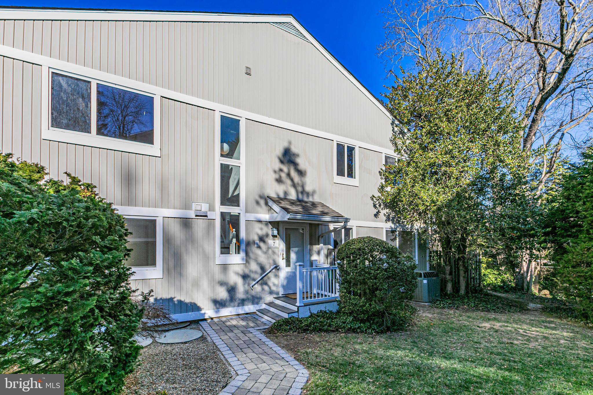 7 Gordon Way Princeton, NJ 08540 - Photo 3 of 38