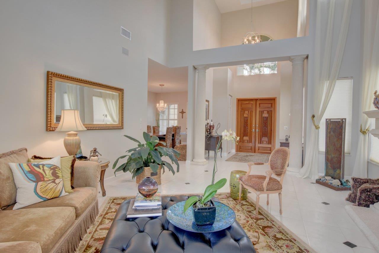 1715 Southwest 2nd Avenue Boca Raton, FL 33432 - Photo 18 of 71 Living Room and Foyer