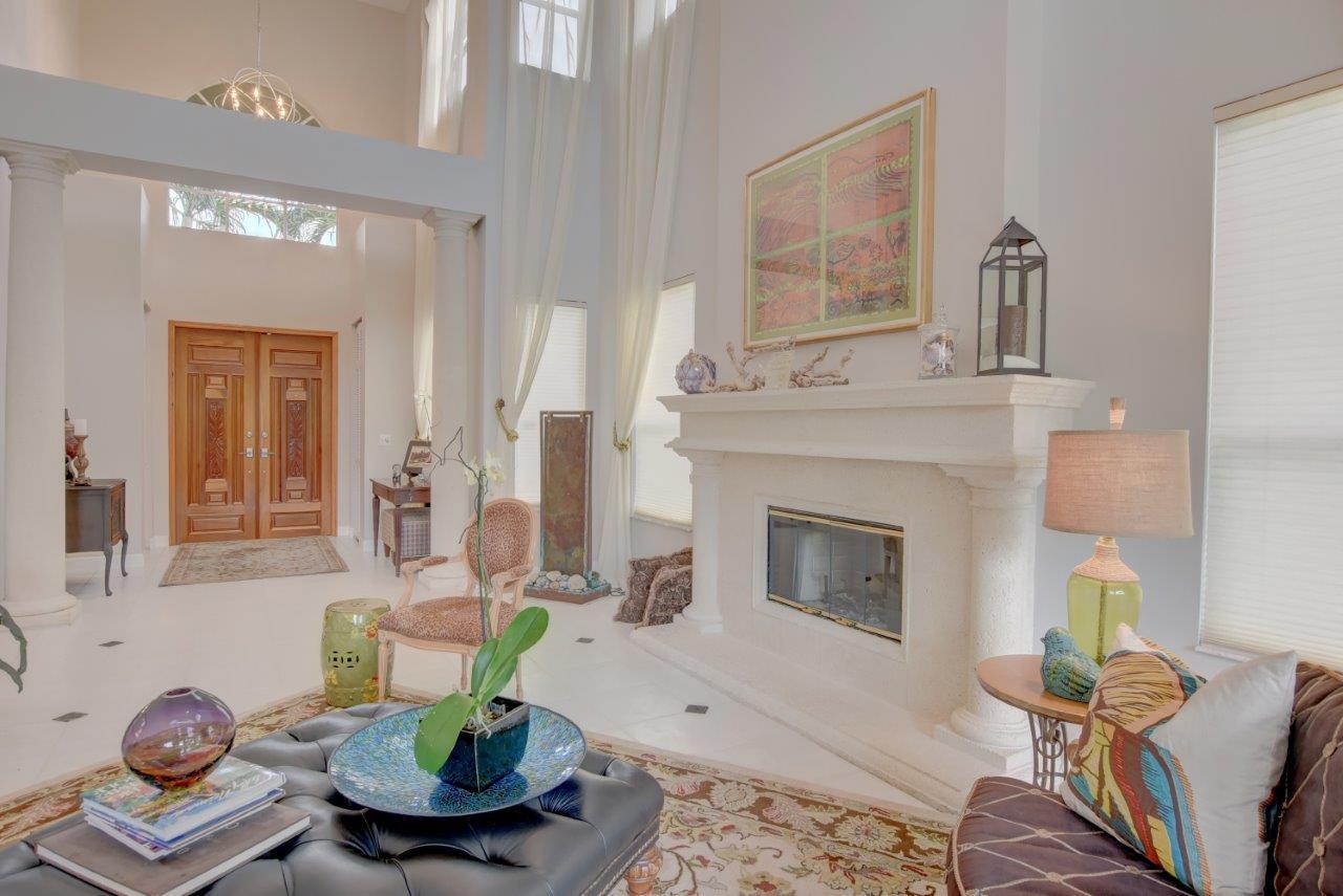 1715 Southwest 2nd Avenue Boca Raton, FL 33432 - Photo 19 of 71 Living Room and Foyer