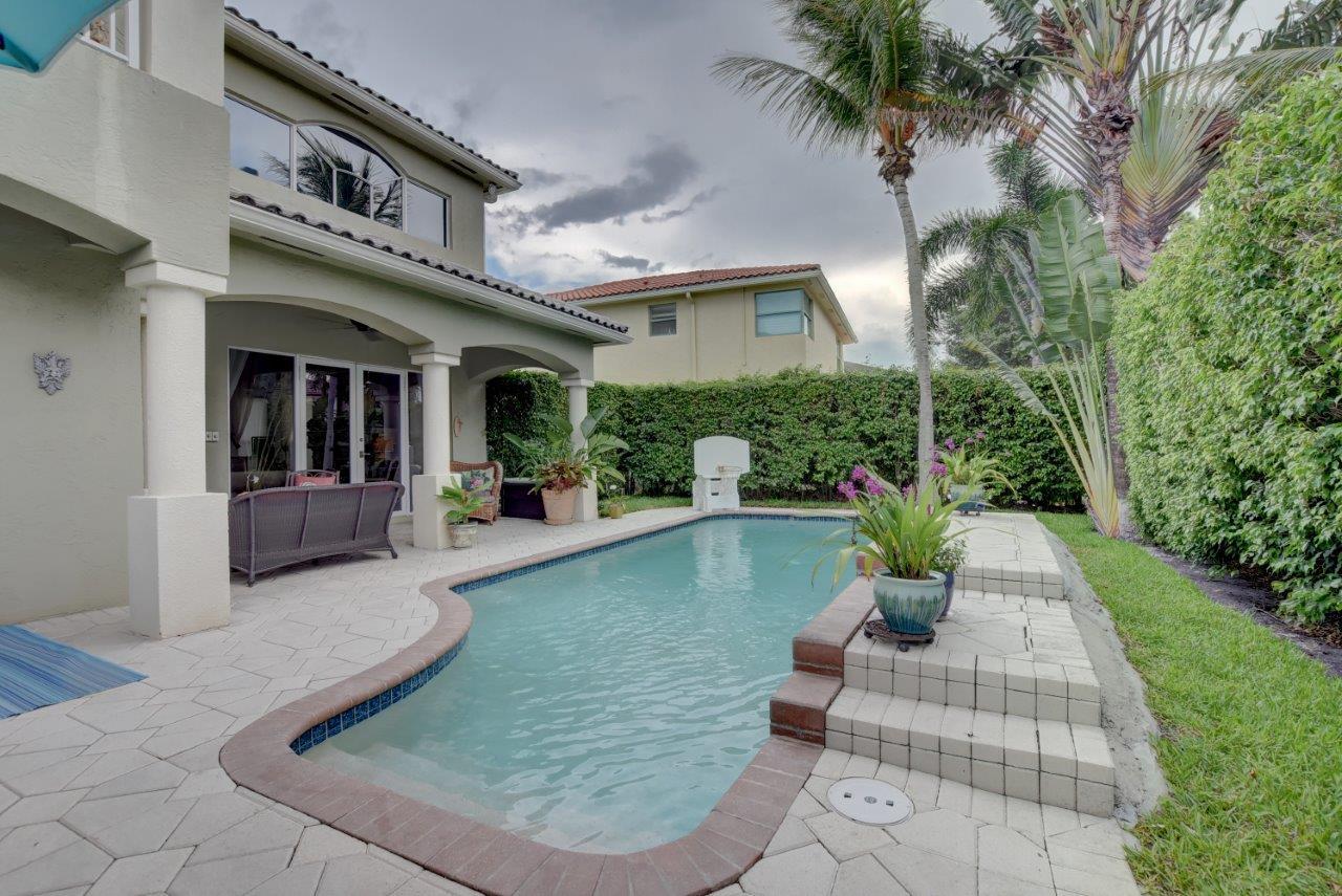 1715 Southwest 2nd Avenue Boca Raton, FL 33432 - Photo 9 of 71 Pool and Patio