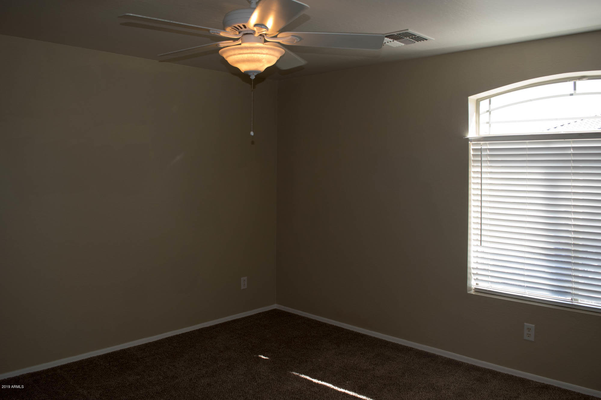13018 West Lawrence Road Glendale, AZ 85307 - Photo 20 of 26 DSC_0015