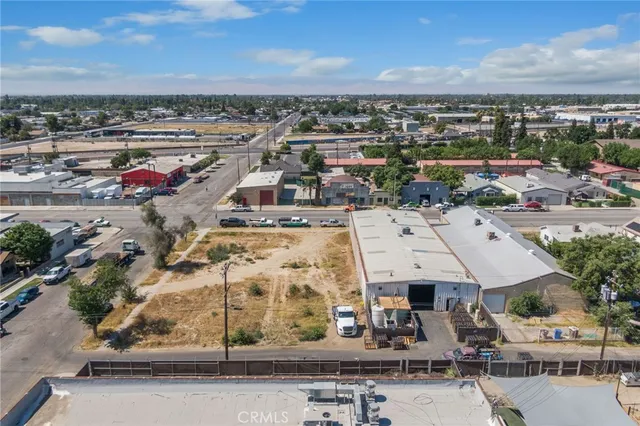a view of a terrace view