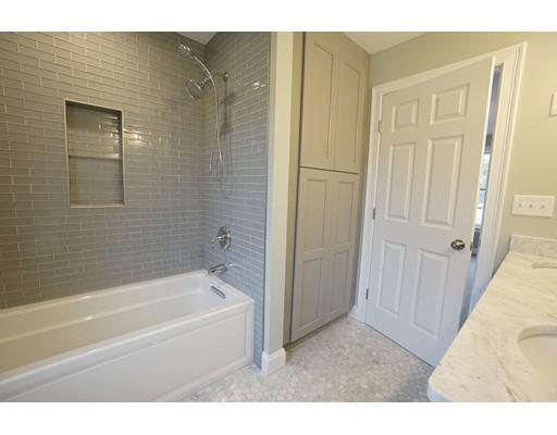 9 Rileys Way Pepperell, MA 01463 - Photo 8 of 11 Gallery Image 8