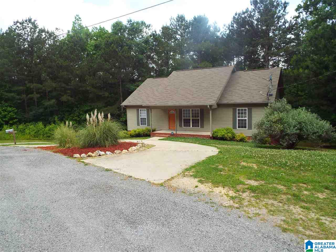 174 Hem Drive Oneonta, AL 35121 - Photo 2 of 36