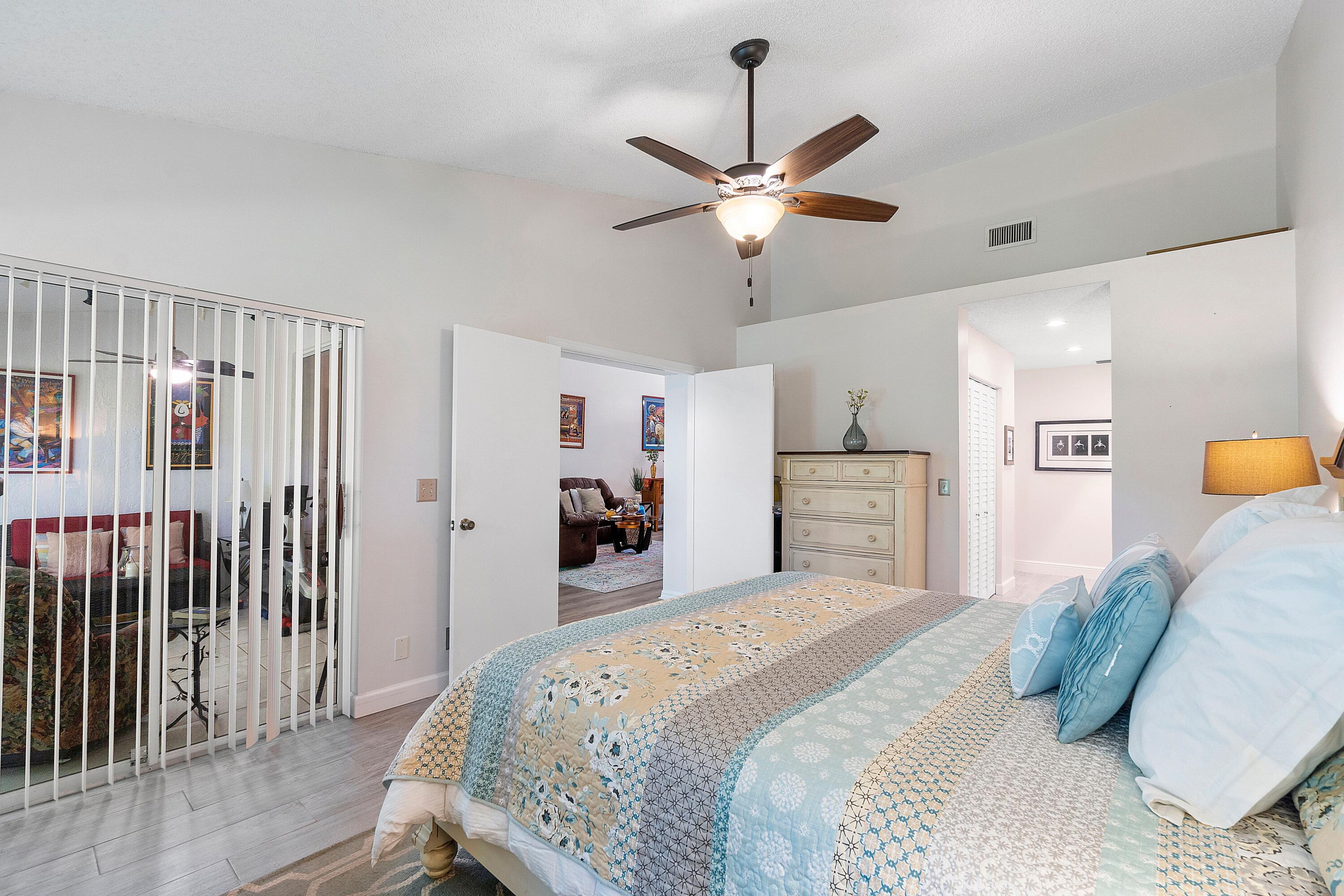 11143 Autoro Court Boca Raton, FL 33498 - Photo 21 of 35 11143 mb view