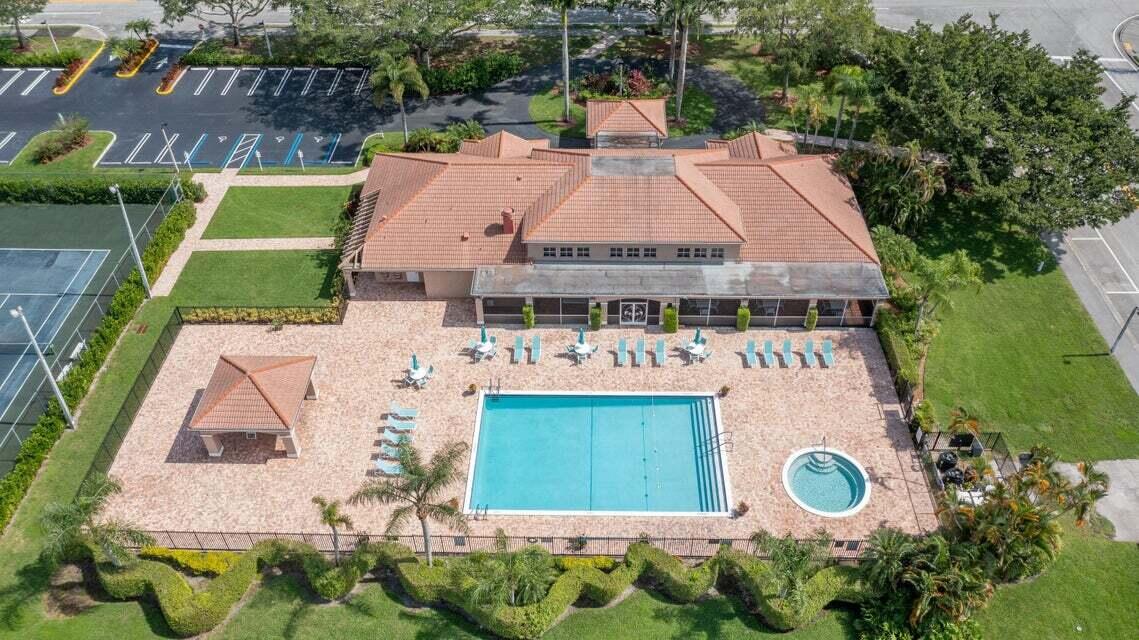11143 Autoro Court Boca Raton, FL 33498 - Photo 33 of 35 clubhouse sweetwater 11143