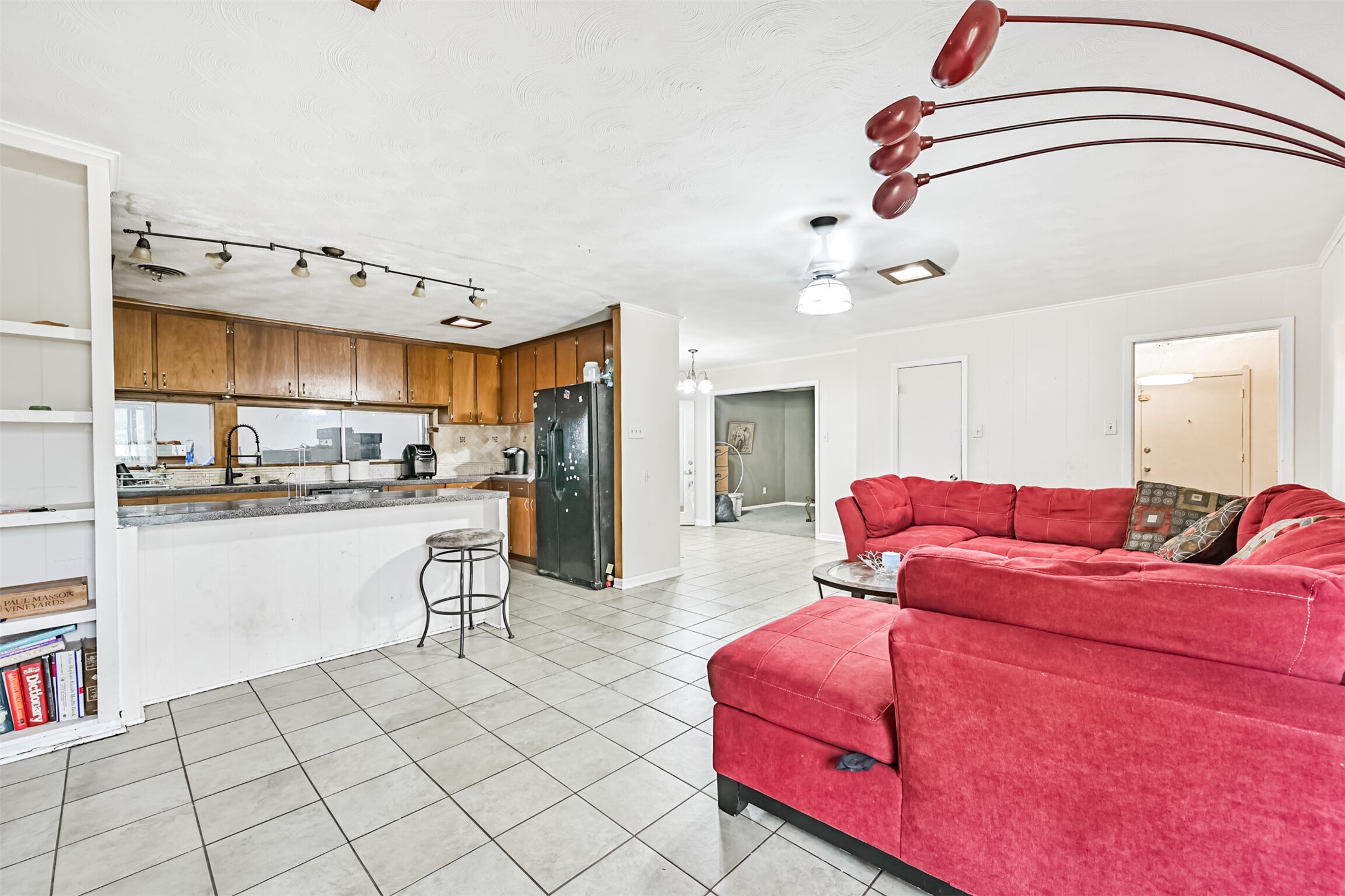 901 North Amburn Road Texas City, TX 77591 - Photo 8 of 28