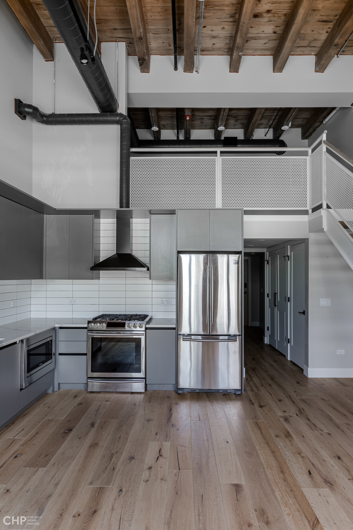 729 North Sangamon Street, Unit 402 Chicago, IL 60642 - Photo 4 of 28