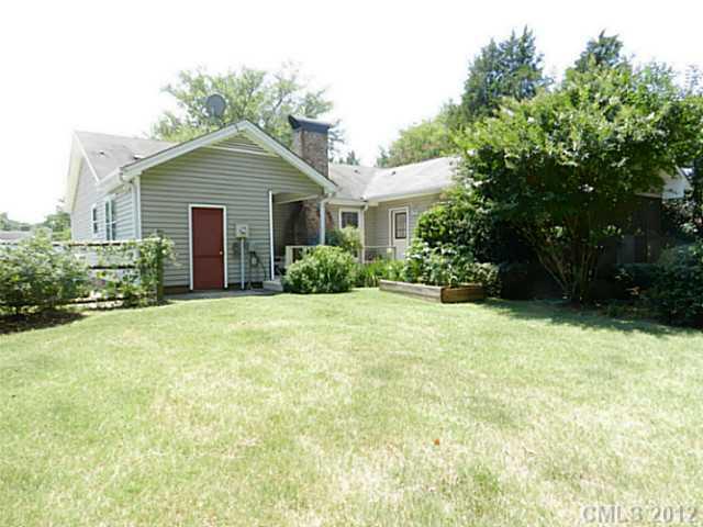 11085 Painted Tree Road Charlotte, NC 28226 - Photo 2 of 16 Gallery Image 2