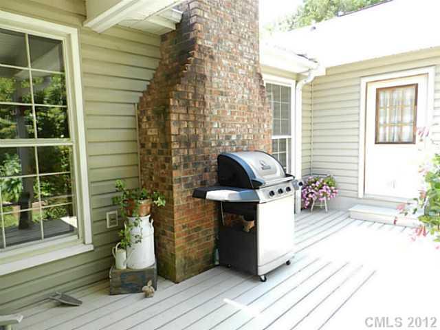 11085 Painted Tree Road Charlotte, NC 28226 - Photo 14 of 16 Gallery Image 14