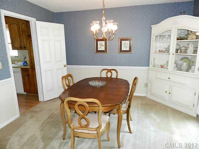 11085 Painted Tree Road Charlotte, NC 28226 - Photo 5 of 16 Gallery Image 5