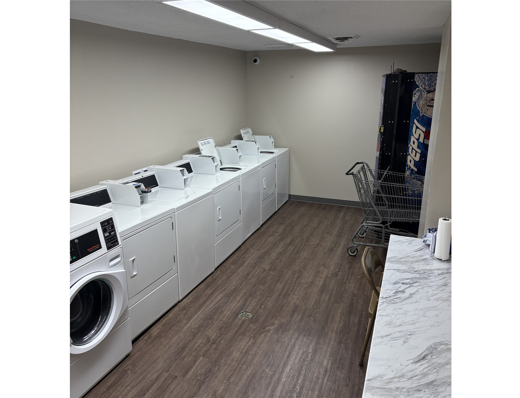 1700 Park Street Beatrice, NE 68310 - Photo 20 of 25 a utility room with dryer and washer