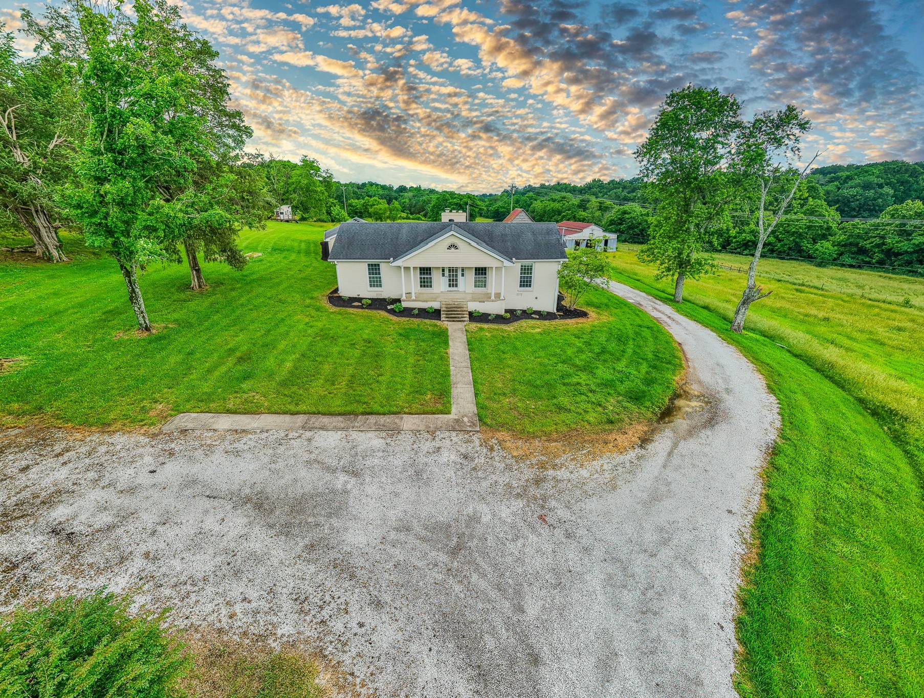 4861 Bethesda Road Thompson's Station, TN 37179 - Photo 66 of 68