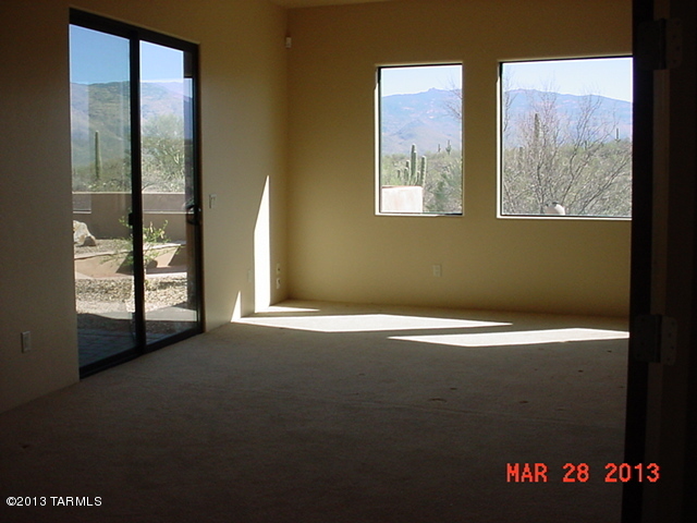 8240 South Long Bar Ranch Place Vail, AZ 85641 - Photo 6 of 22