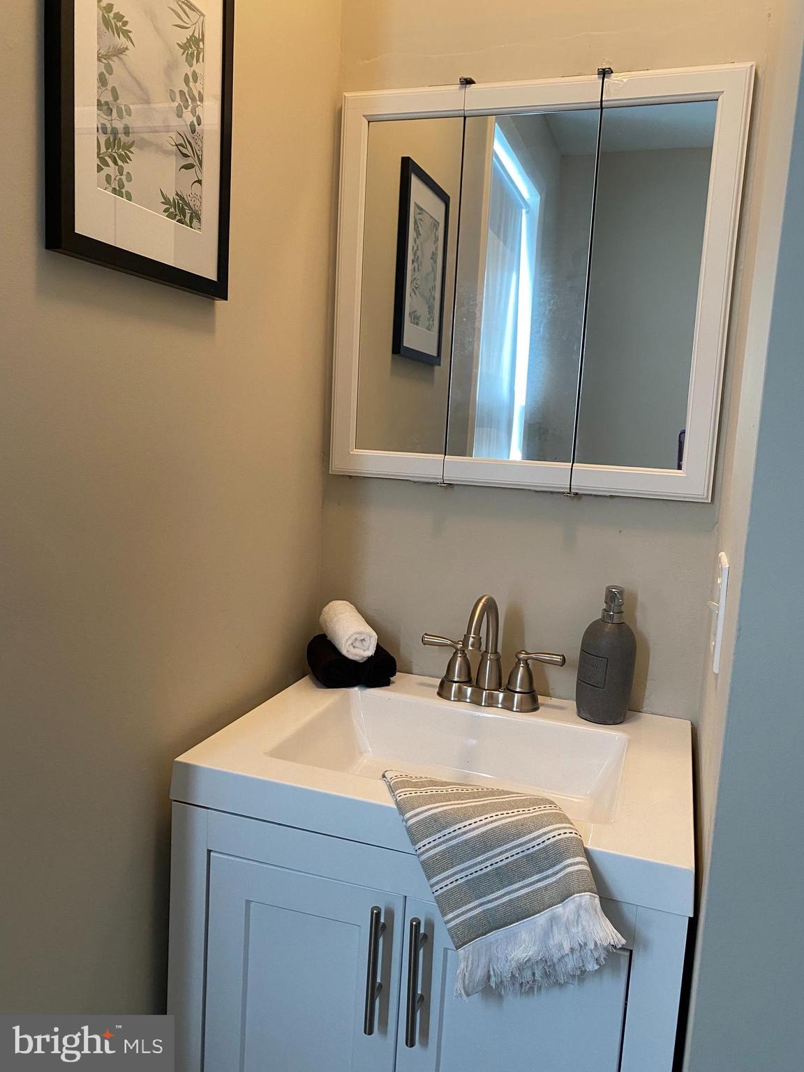 20 Stanford Road Cherry Hill, NJ 08034 - Photo 9 of 16