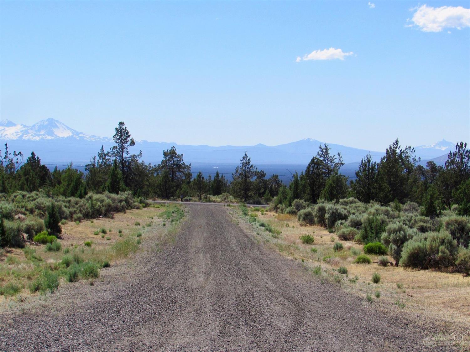 0 Doris Howlett Subdivision Powell Butte, OR 97753 - Photo 5 of 6 Facing West from East end of Doris Howle