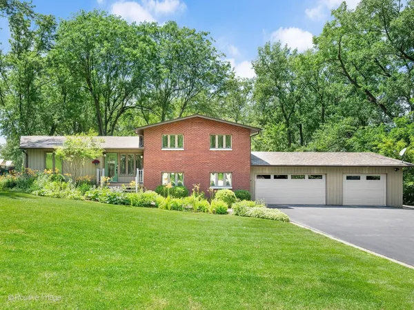 $750,000 | 11712 South Glen Road, Palos Park, IL 60464