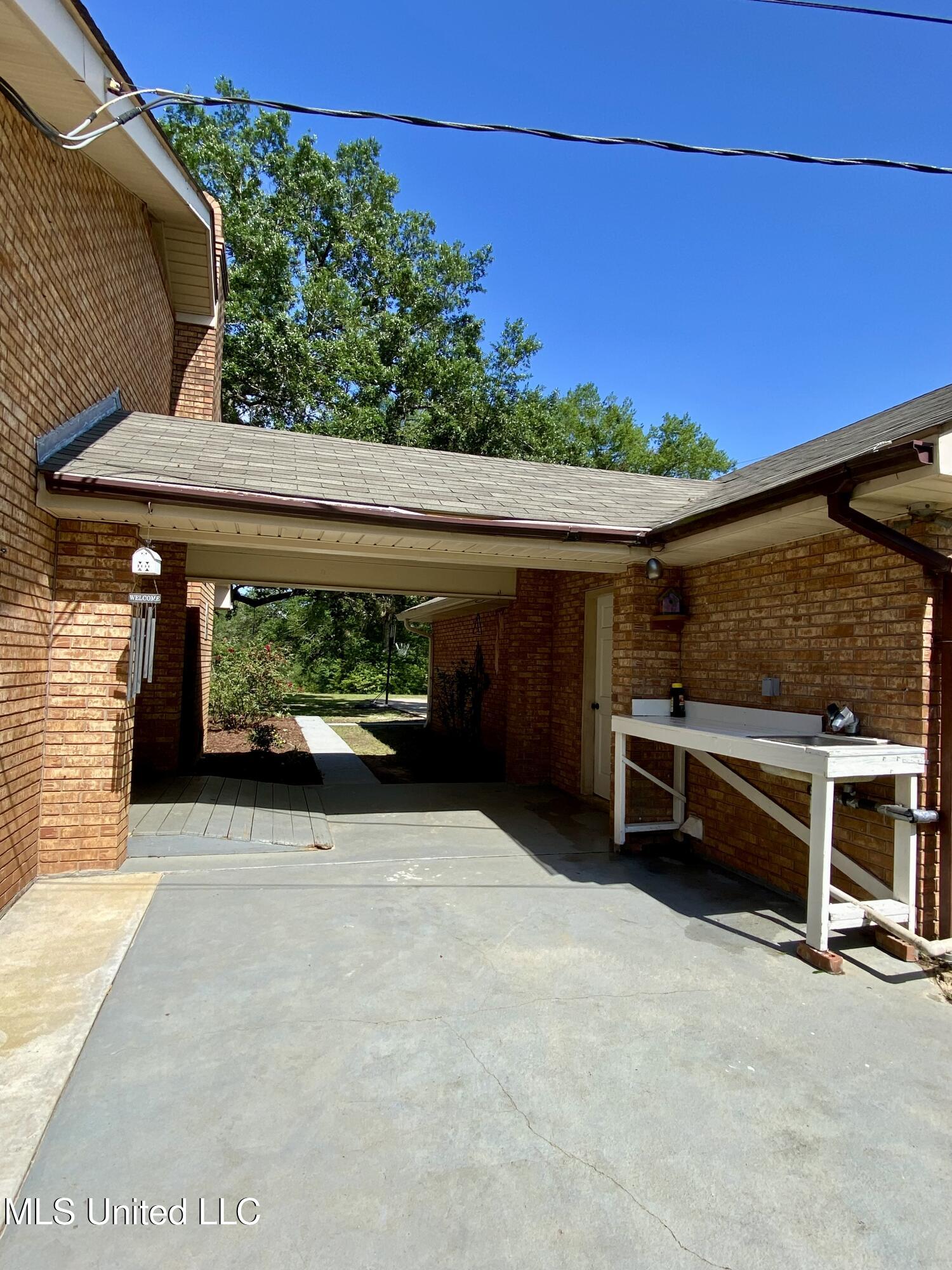 5, Breezeway, IMG_3609