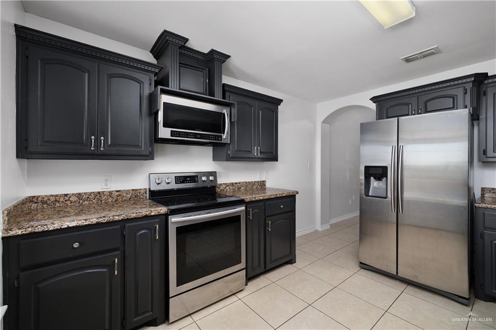 116 Santa Elena Lane Rio Grande City, TX 78582 - Photo 6 of 17