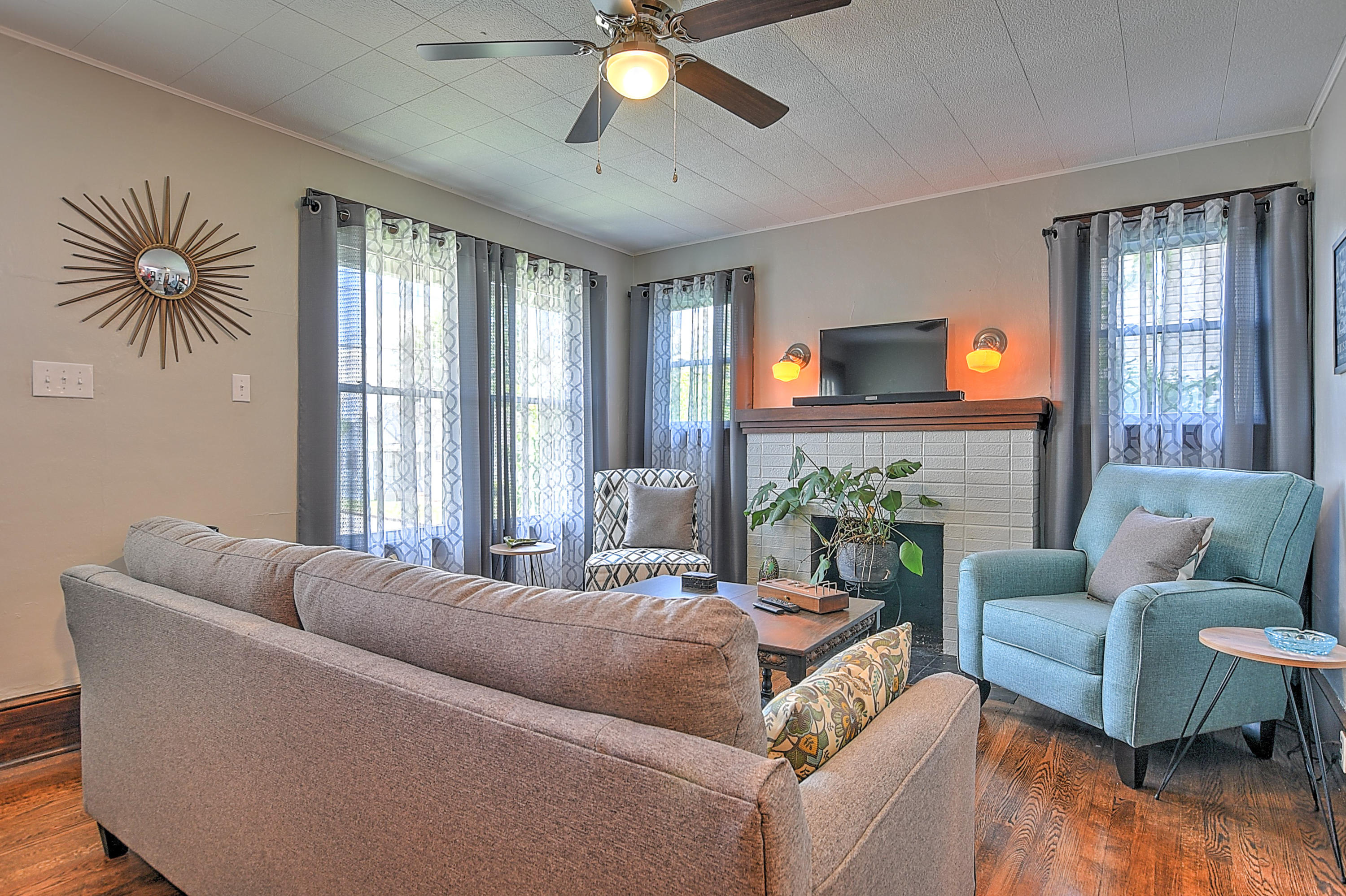 1614 Broad Street Bristol, TN 37620 - Photo 4 of 27 1614 Broad st-5