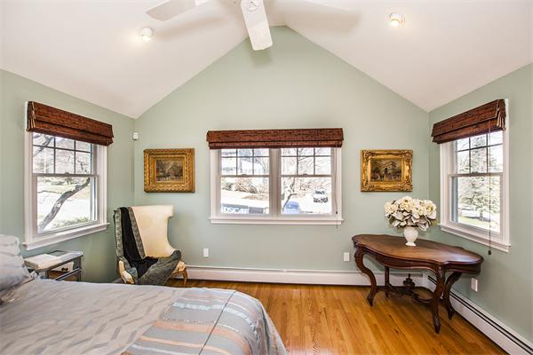 15 Robinhood Road Winchester, MA 01890 - Photo 15 of 30 Gallery Image 15