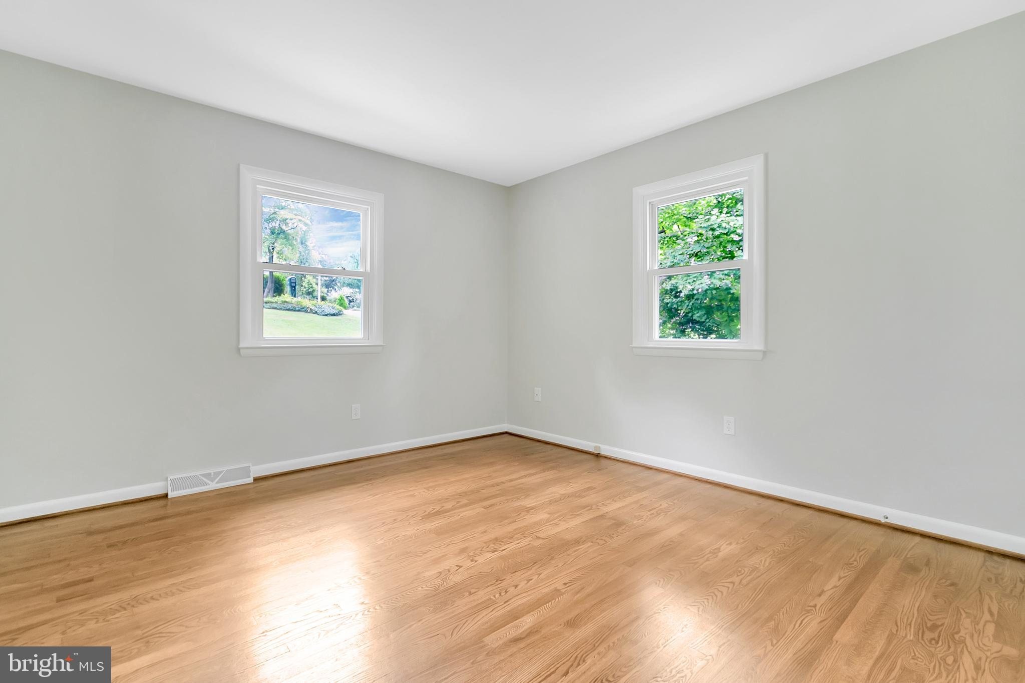 5806 Hunt Club Road Elkridge, MD 21075 - Photo 22 of 40 Bedroom 1-First Floor